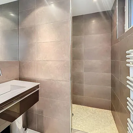 57m2 - 2 Chambres, Terrasse, Croisette-martinez 칸느