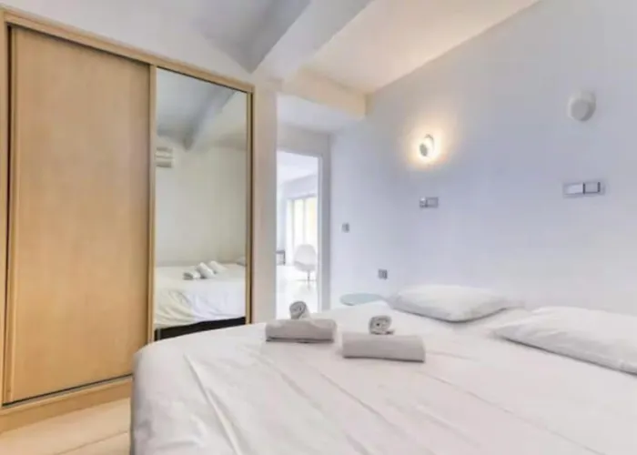 Apartment 57m2 - 2 Chambres, Terrasse, Croisette-martinez *